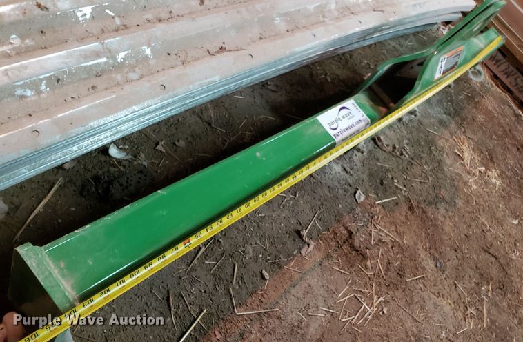 image for item L1428 John Deere sprayer bed spreader bar