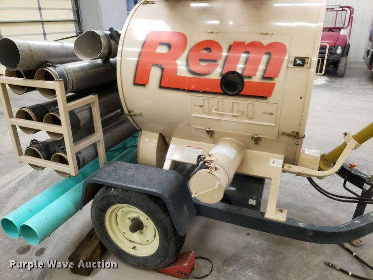 image for item L1429 Rem 2500HD grain vacuum