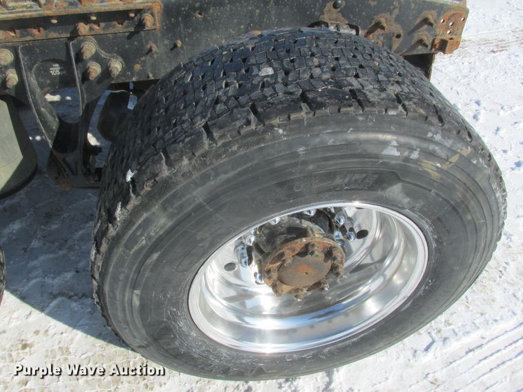 image for item DA8343 2012 International Pro Star Plus semi truck