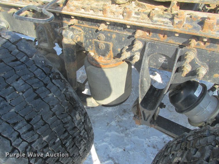 image for item DA8343 2012 International Pro Star Plus semi truck