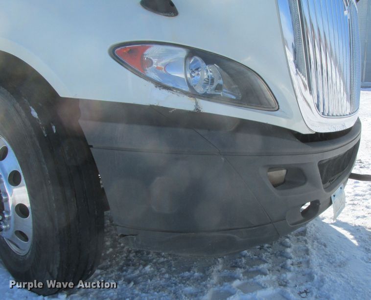 image for item DA8343 2012 International Pro Star Plus semi truck