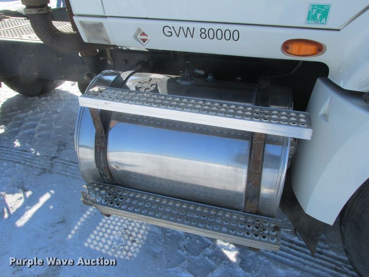 image for item DA8343 2012 International Pro Star Plus semi truck