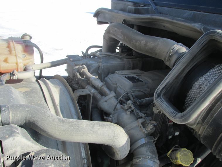 image for item DA8343 2012 International Pro Star Plus semi truck