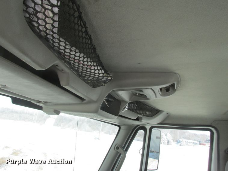 image for item DA8343 2012 International Pro Star Plus semi truck