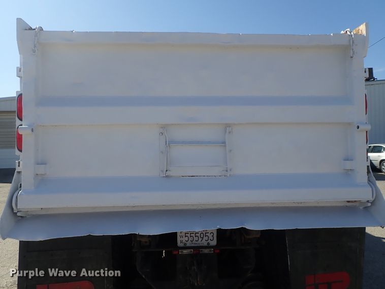 image for item DC3295 1992 Ford L8000 dump truck