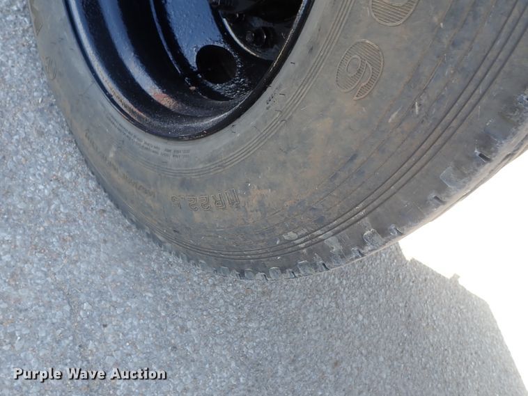 image for item DC3295 1992 Ford L8000 dump truck