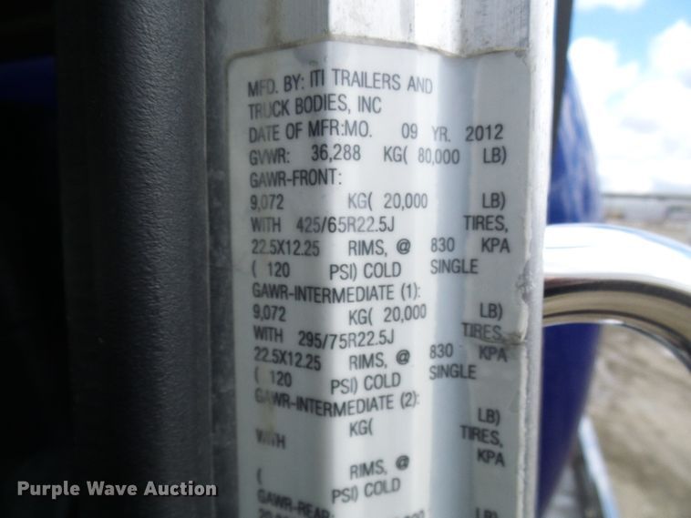 image for item DD1758 2013 Peterbilt 389 vacuum truck