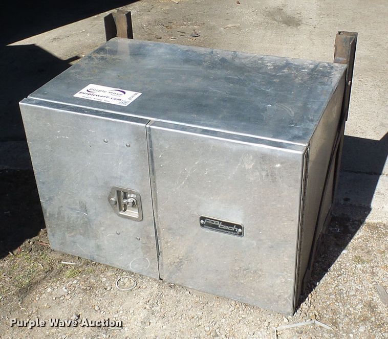 image for item DD1766 Headache rack