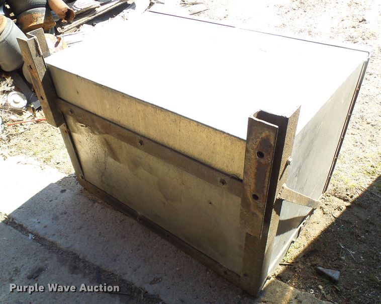 image for item DD1766 Headache rack