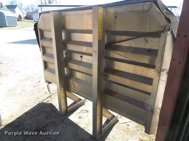 image for item DD1766 Headache rack