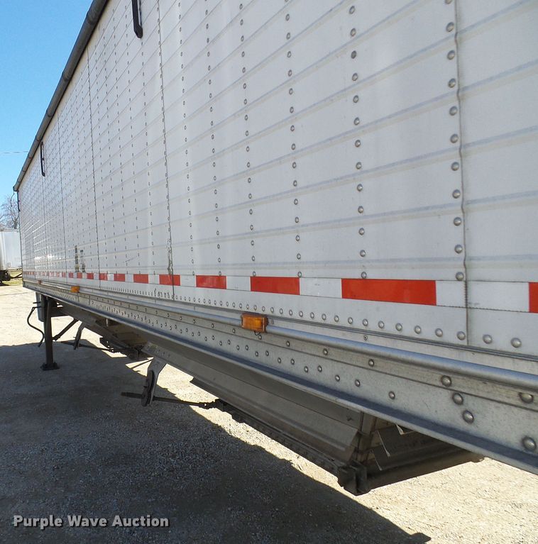 image for item DD1768 2003 Wilson double hopper bottom grain trailer
