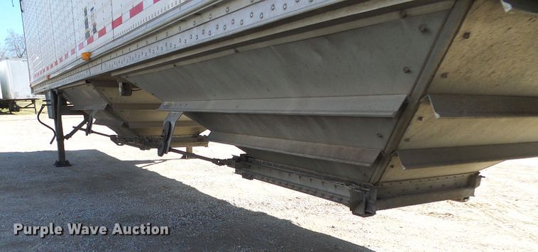image for item DD1768 2003 Wilson double hopper bottom grain trailer