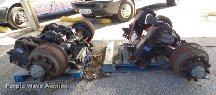 image for item DD1775 (2) Holland CB-2300-16 axles