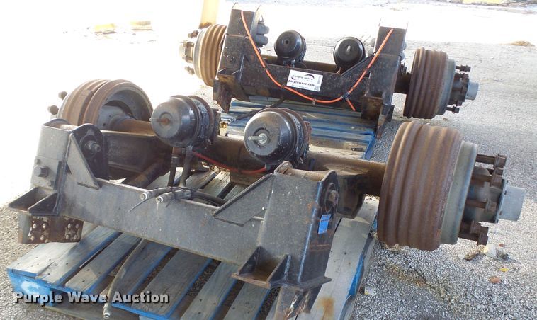 image for item DD1775 (2) Holland CB-2300-16 axles