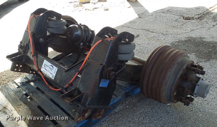 image for item DD1775 (2) Holland CB-2300-16 axles