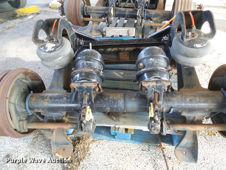 image for item DD1775 (2) Holland CB-2300-16 axles