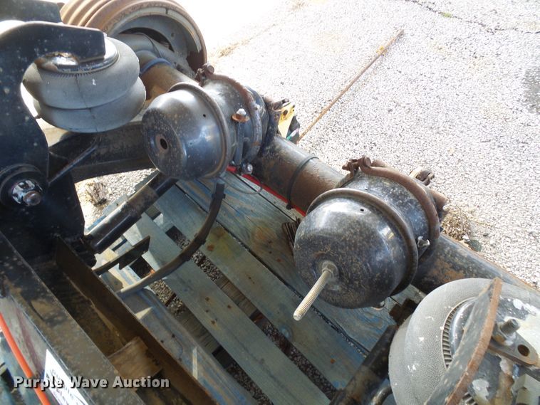 image for item DD1775 (2) Holland CB-2300-16 axles