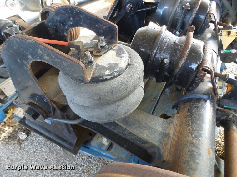 image for item DD1775 (2) Holland CB-2300-16 axles