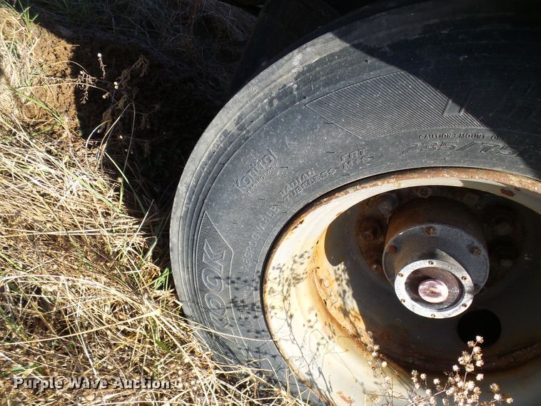 image for item DD1781 1997 drop deck equipment trailer