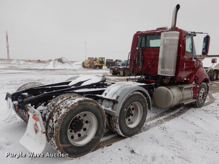 image for item DF7373 2010 International ProStar Eagle Premium semi truck