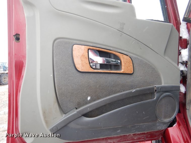 image for item DF7373 2010 International ProStar Eagle Premium semi truck