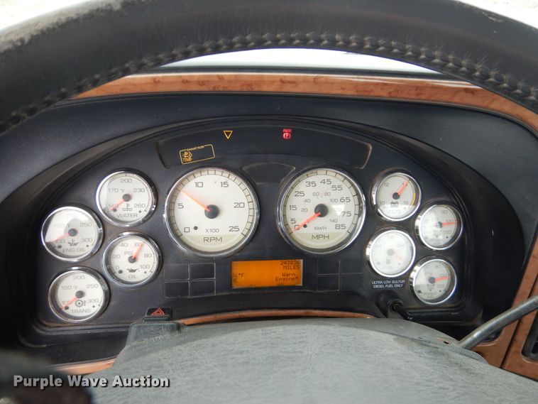 image for item DF7373 2010 International ProStar Eagle Premium semi truck