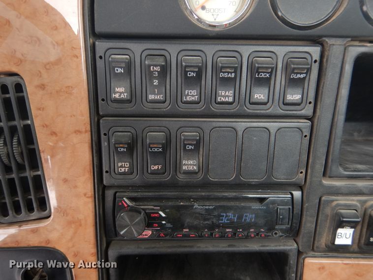 image for item DF7373 2010 International ProStar Eagle Premium semi truck