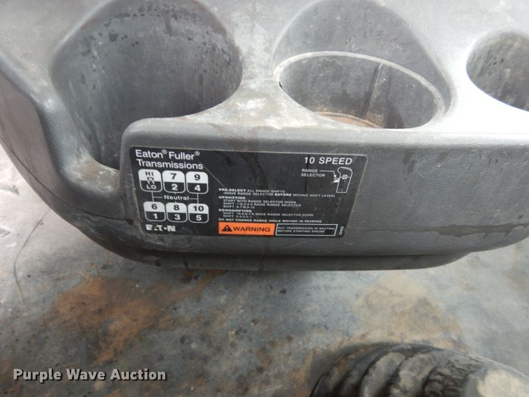 image for item DF7373 2010 International ProStar Eagle Premium semi truck