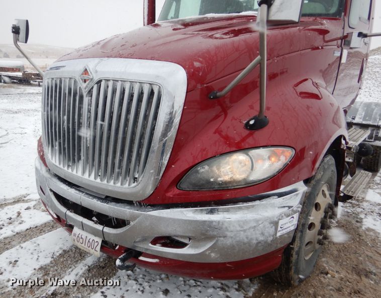 image for item DF7373 2010 International ProStar Eagle Premium semi truck