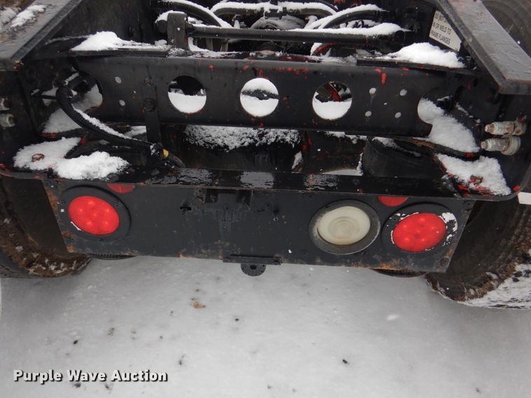 image for item DF7373 2010 International ProStar Eagle Premium semi truck