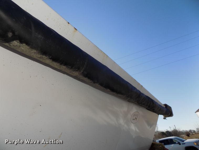 image for item DG2520 2016 Puma side dump trailer