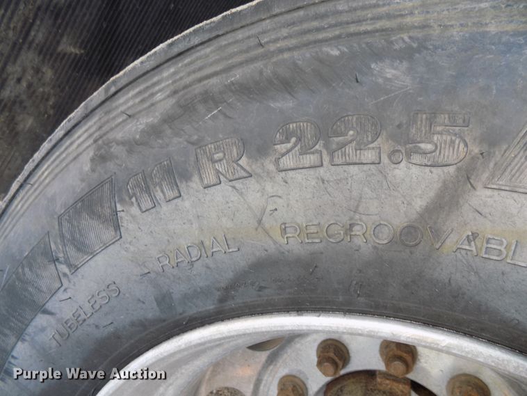 image for item DG2520 2016 Puma side dump trailer