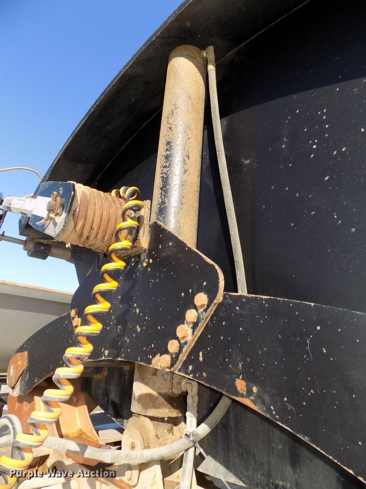 image for item DG2521 2017 Puma TD2350 side dump trailer