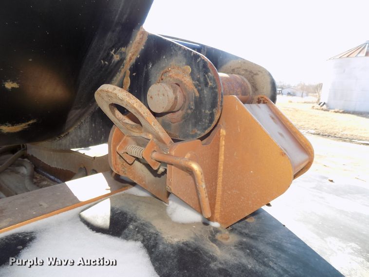 image for item DG2521 2017 Puma TD2350 side dump trailer