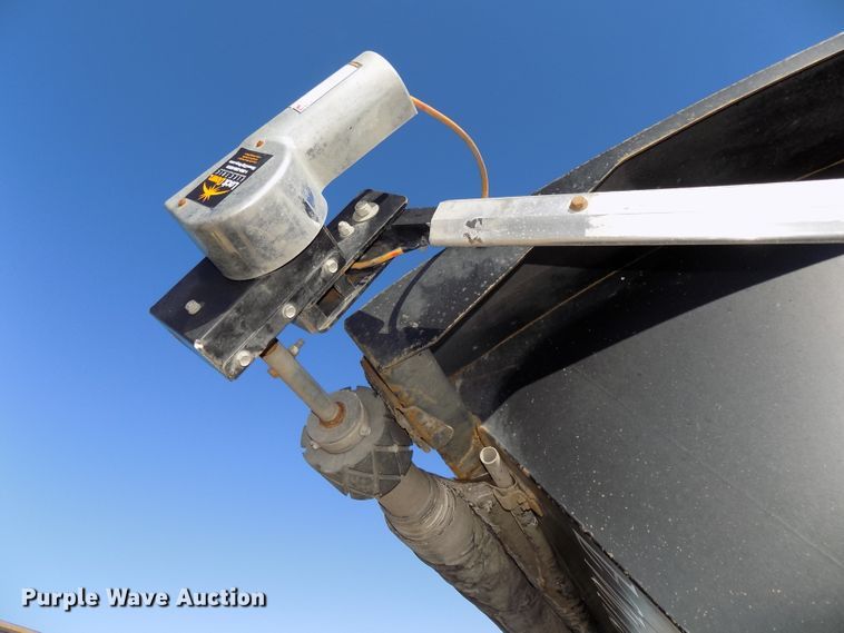 image for item DG2521 2017 Puma TD2350 side dump trailer