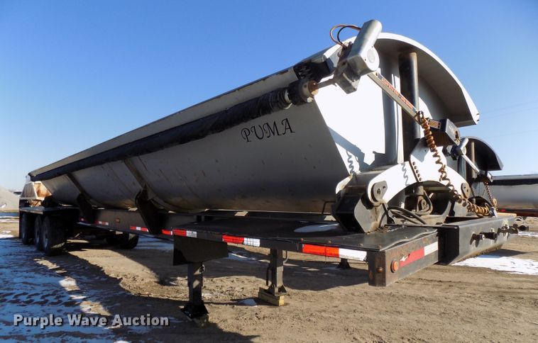 image for item DG2522 2017 Puma side dump trailer