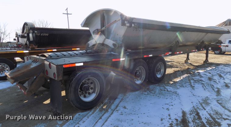 image for item DG2522 2017 Puma side dump trailer