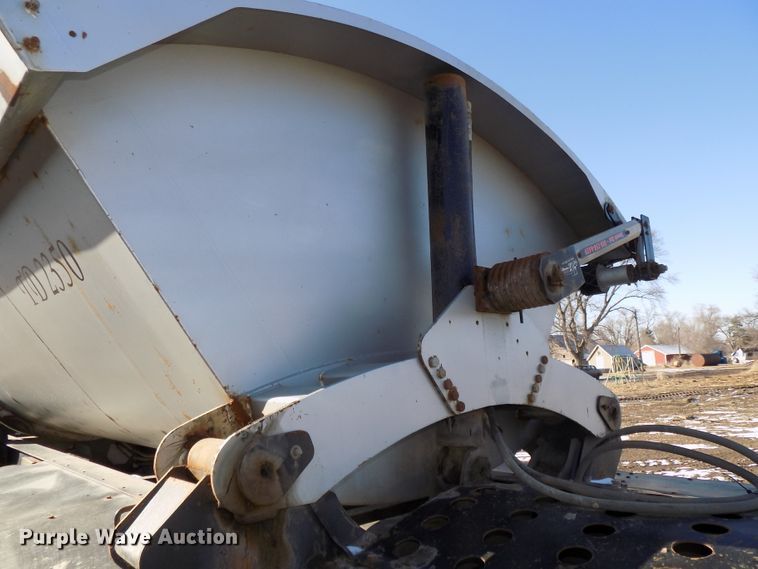 image for item DG2522 2017 Puma side dump trailer