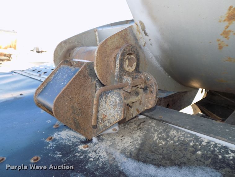 image for item DG2522 2017 Puma side dump trailer