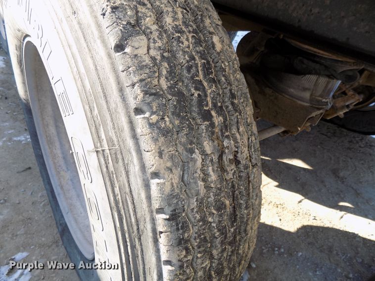 image for item DG2522 2017 Puma side dump trailer