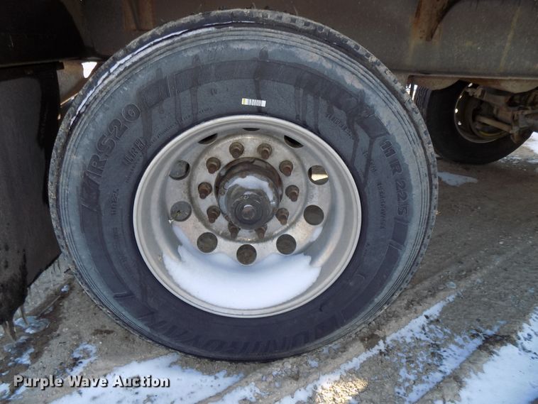 image for item DG2522 2017 Puma side dump trailer