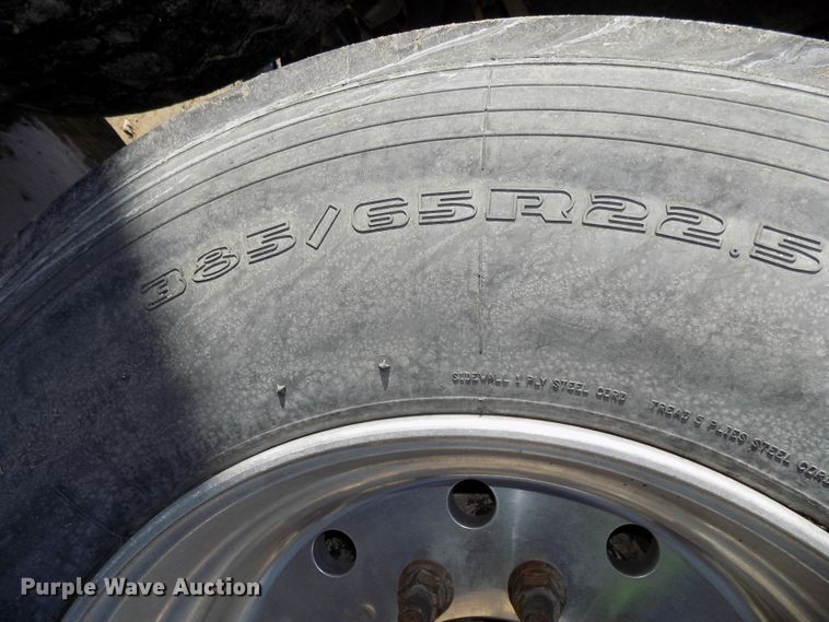 image for item DG2522 2017 Puma side dump trailer