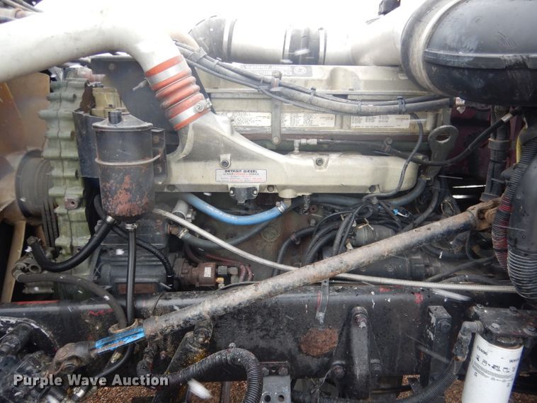 image for item DG5928 2001 Peterbilt 379 semi truck