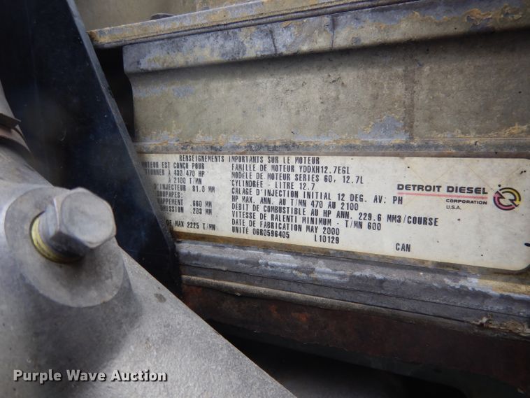 image for item DG5928 2001 Peterbilt 379 semi truck