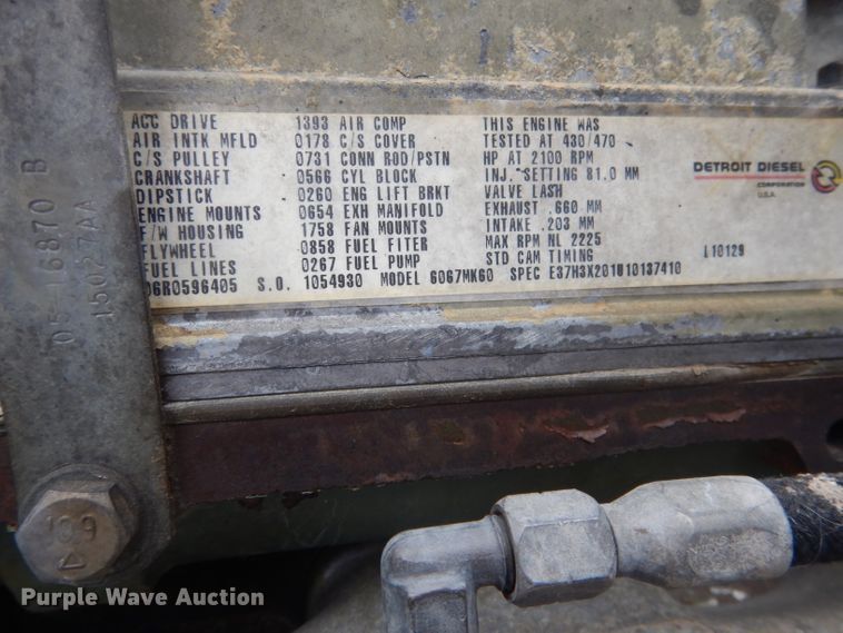 image for item DG5928 2001 Peterbilt 379 semi truck