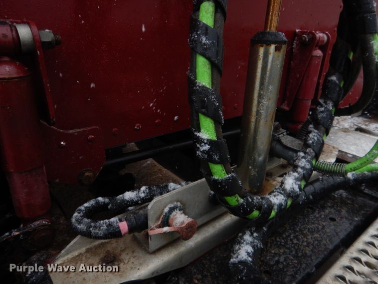 image for item DG5928 2001 Peterbilt 379 semi truck