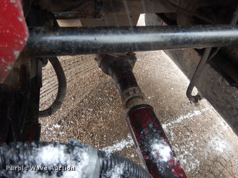 image for item DG5928 2001 Peterbilt 379 semi truck