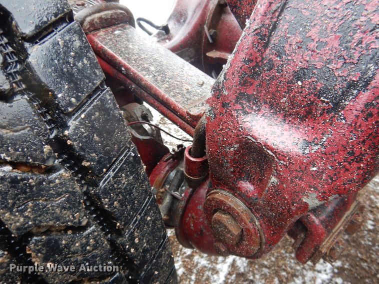 image for item DG5928 2001 Peterbilt 379 semi truck