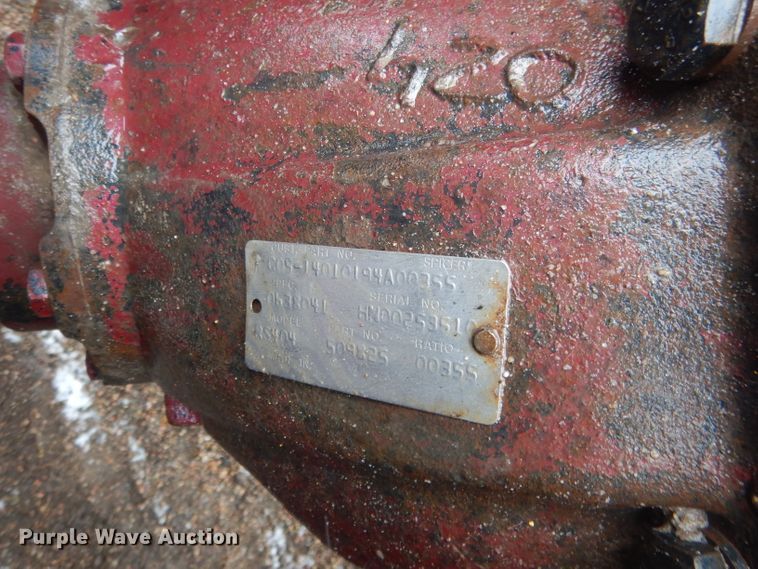 image for item DG5928 2001 Peterbilt 379 semi truck