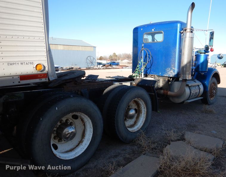 image for item DG5935 1980 Kenworth W900A semi truck